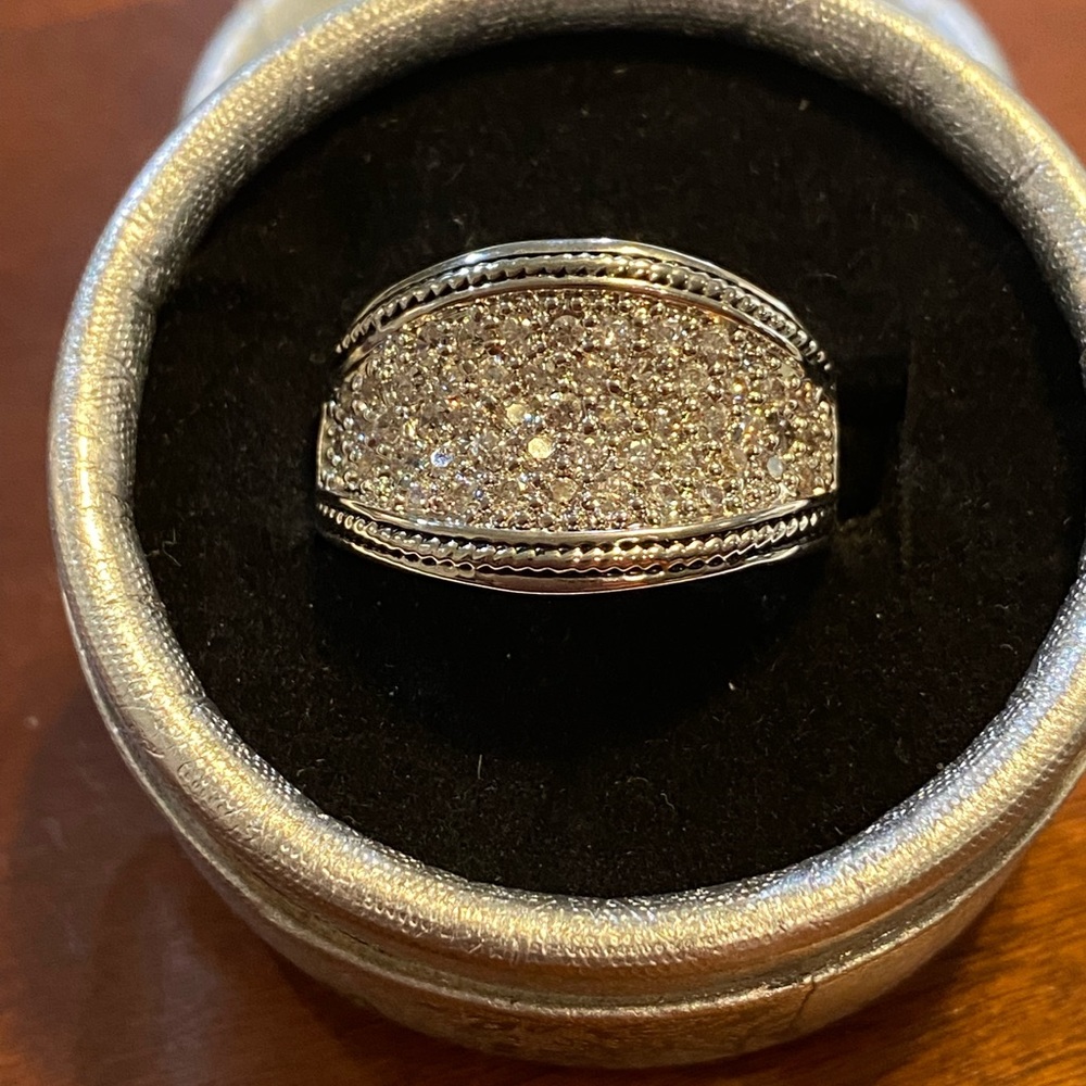 Fashion Ring